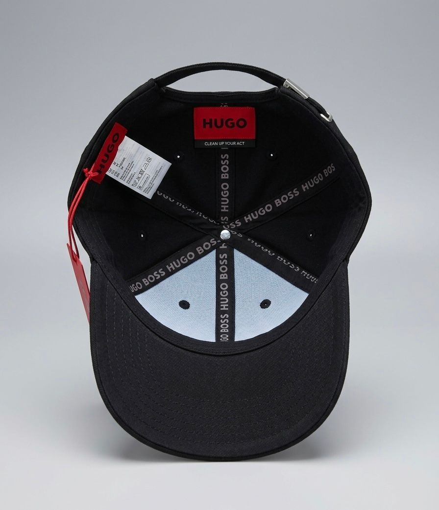 Hugo Boss Signature Black Cap – Imported Branded Embroidered Cap Pakistan