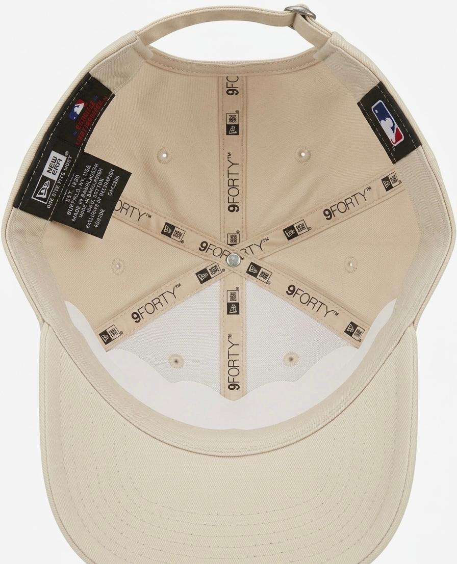 New York Classic Beige Black Curve Cap